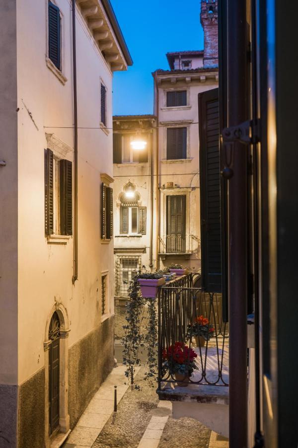 شقة Flats4Rent Casa Di Tea فيرونا المظهر الخارجي الصورة